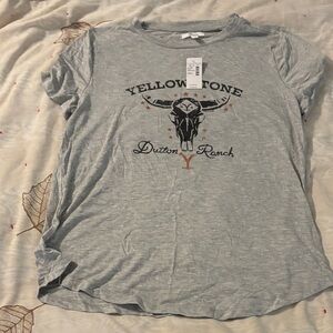 Maurices Gray Yellowstone Graphic Tee